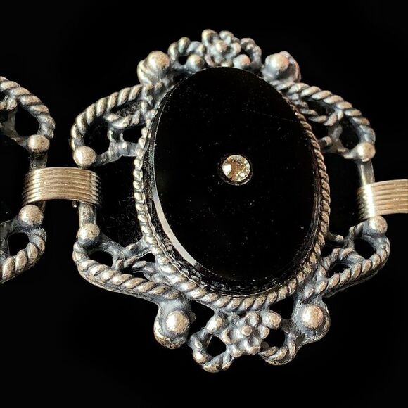 Vintage Banana Bob black glass cameo style ox silver bracelet 7.5” L - Picture 5 of 11